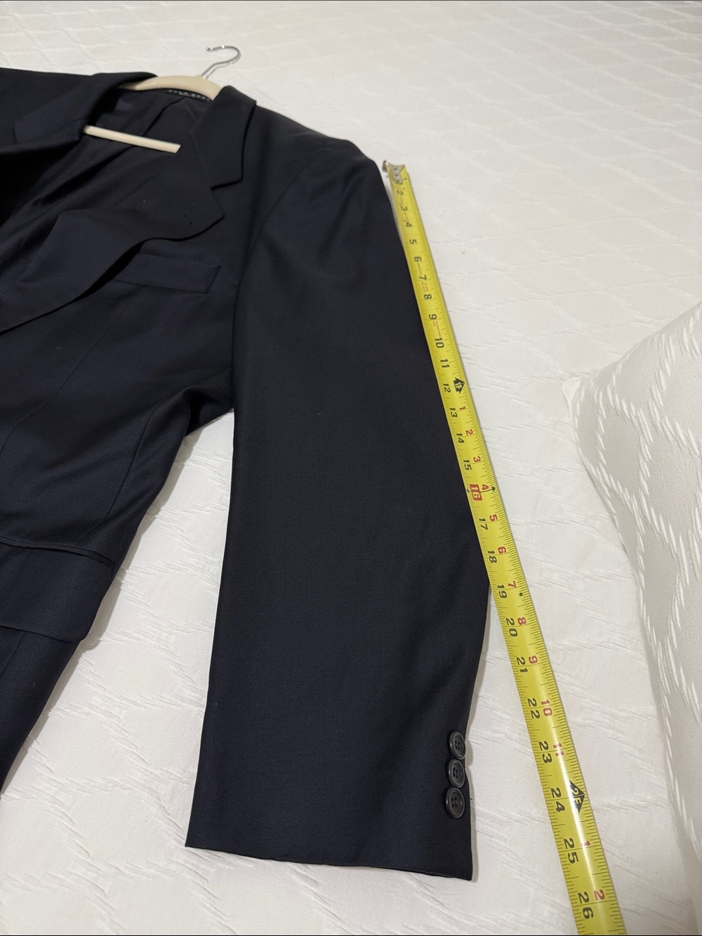 Hugo Boss Jacket - Picture 8 of 9